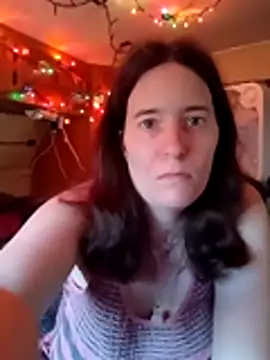 Snapshot of JMT42 chatting on February 2026 09:44:02 PM JMT42 online show from February 2026 09:44:02 PM