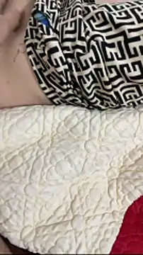 huyenzz online show from March 2026 04:51:01 PM