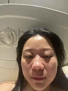 DDoo21 online show from April 2026 09:39:33 PM