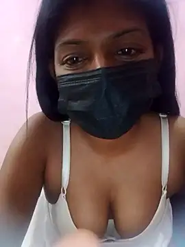 Malee S online show from May 2026 04:57:02 PM