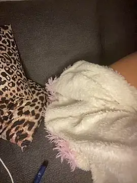 little dreamer  online show from March 2026 07:42:02 PM