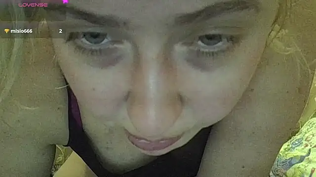 Snapshot of CurvyWild_Lady30 chatting on February 2026 07:43:01 PM CurvyWild Lady30 online show from February 2026 07:43:01 PM