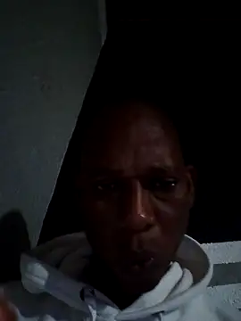 Snapshot of smallt98 chatting on February 2026 10:50:01 PM smallt98 online show from February 2026 10:50:01 PM