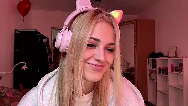 Evva mayy online show from February 2026 12:23:02 PM