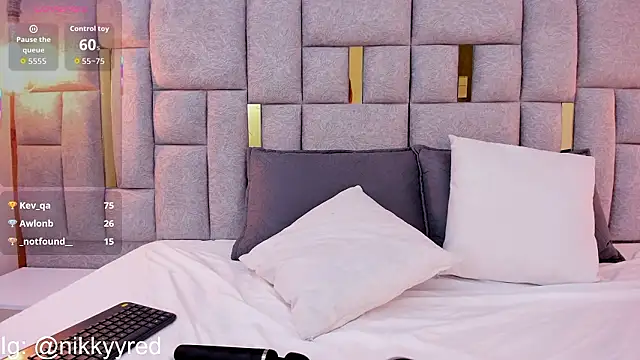 Snapshot of Nikky_Red_ chatting on February 2026 06:26:01 AM Nikky Red online show from February 2026 06:26:01 AM