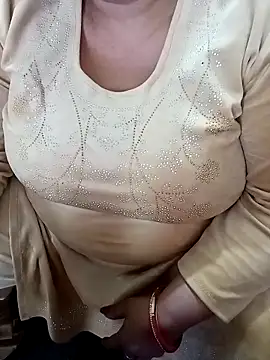 Snapshot of Simran_008 chatting on February 2026 09:39:01 AM Simran 008 online show from February 2026 09:39:01 AM