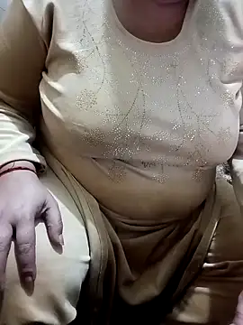 Snapshot of Simran_008 chatting on February 2026 02:18:01 PM Simran 008 online show from February 2026 02:18:01 PM