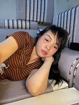 Snapshot of Strawberry-wet chatting on March 2026 12:51:02 PM Strawberry-wet online show from March 2026 12:51:02 PM