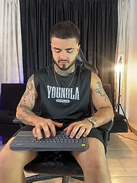 Benjii Carter1 online show from March 2026 03:13:01 AM