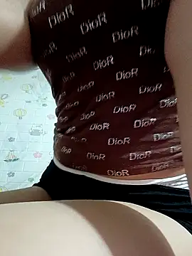 Ella lee18 online show from February 2026 09:11:01 PM