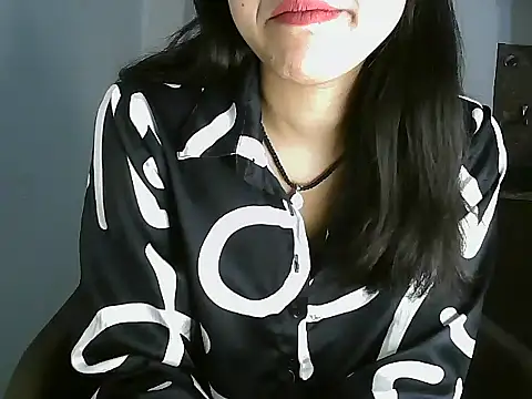 Snapshot of Sweety_cream chatting on February 2026 11:18:01 AM Sweety cream online show from February 2026 11:18:01 AM