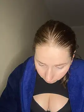 Anna Cole online show from February 2026 10:25:02 PM