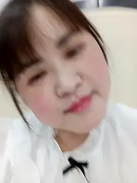 Kee-kimlee online show from February 2026 12:49:01 PM