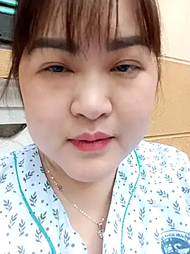 Snapshot of Kee-kimlee chatting on May 2026 03:33:02 AM Kee-kimlee online show from May 2026 03:33:02 AM