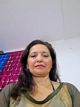 Alexamontiel  online show from March 2026 11:00:02 PM