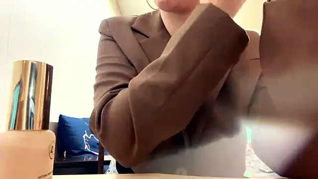 Snapshot of RoseBakeer chatting on March 2026 08:11:01 PM RoseBakeer online show from March 2026 08:11:01 PM