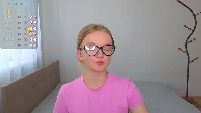 StellaBunny online show from July 2026 12:35:02 AM