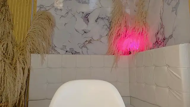 Everlyn sexx online show from March 2026 02:34:02 PM