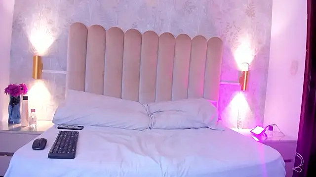 SamanthaGrace1 online show from February 2026 05:25:02 AM