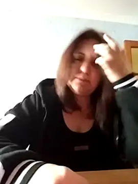 LockyCharm111 online show from February 2026 02:02:02 PM