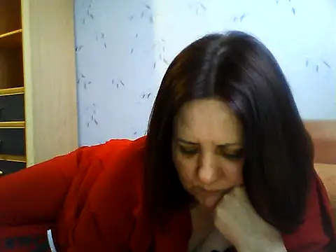 LockyCharm111 online show from March 2026 04:18:01 PM