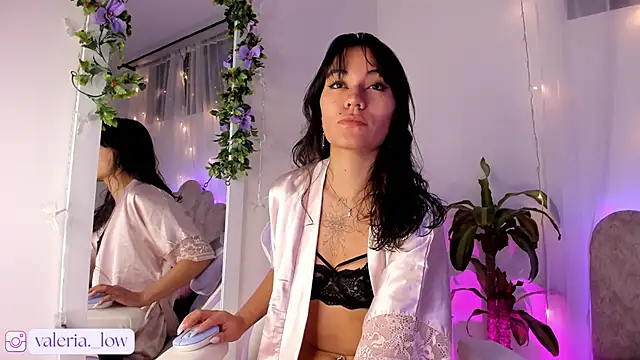 Nahialov online show from March 2026 01:42:02 AM