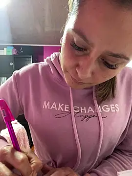 alana  070 online show from April 2026 03:42:01 AM