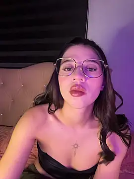 Snapshot of Deva_00 chatting on February 2026 01:17:01 AM Deva 00 online show from February 2026 01:17:01 AM