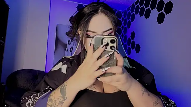 Snapshot of meowboo chatting on February 2026 05:13:02 PM meowboo online show from February 2026 05:13:02 PM