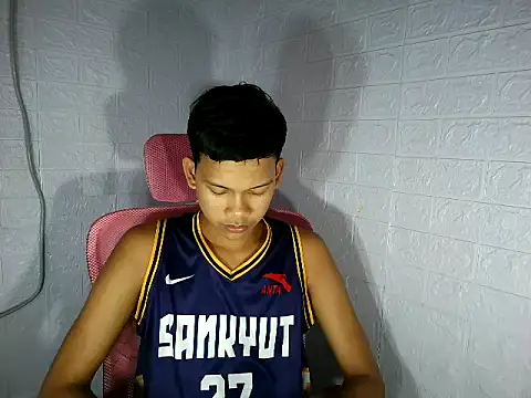 UrAsian Turjak online show from March 2026 03:23:01 PM