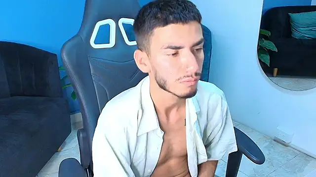 Snapshot of Noah-JONES chatting on February 2026 03:17:01 AM Noah-JONES online show from February 2026 03:17:01 AM