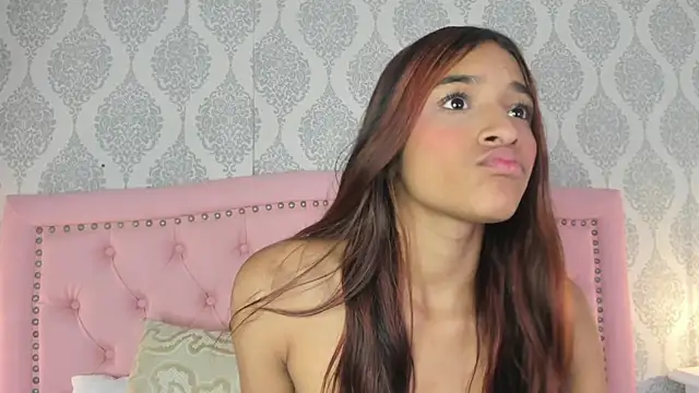 Snapshot of luciana_lopez_7 chatting on February 2026 03:35:01 AM luciana lopez 7 online show from February 2026 03:35:01 AM