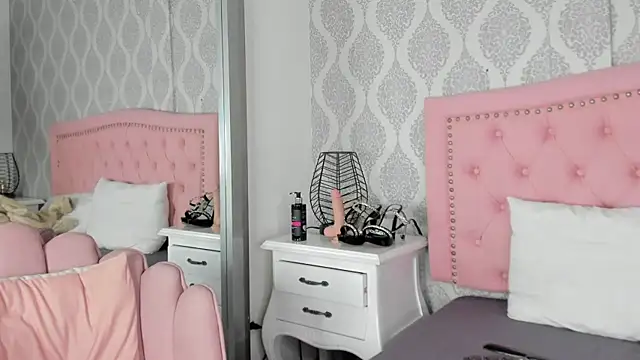 Snapshot of luciana_lopez_7 chatting on March 2026 03:41:02 AM luciana lopez 7 online show from March 2026 03:41:02 AM