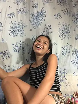 Snapshot of Asianpinay_Skinny1818 chatting on June 2026 01:45:02 PM Asianpinay Skinny1818 online show from June 2026 01:45:02 PM
