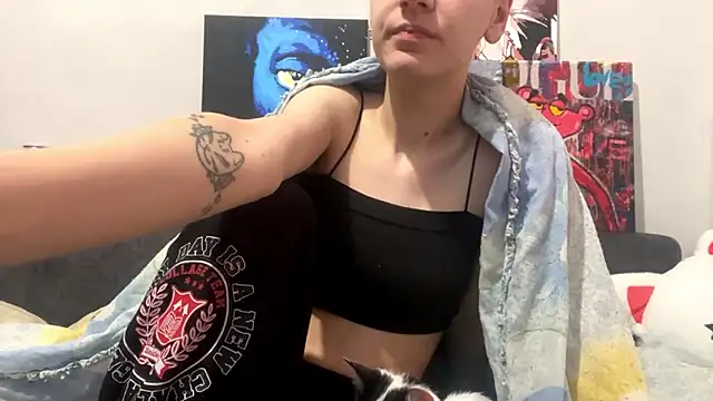 Snapshot of Sweety_Burger chatting on February 2026 12:17:02 PM Sweety Burger online show from February 2026 12:17:02 PM