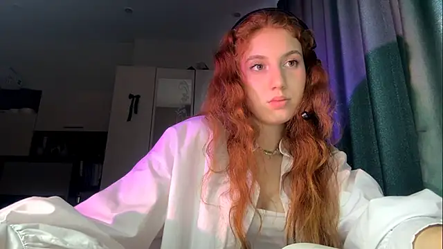 AliceCarrol online show from February 2026 02:58:02 PM