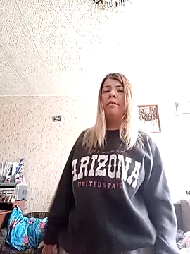 Snapshot of EvaTallor chatting on February 2026 06:37:01 AM EvaTallor online show from February 2026 06:37:01 AM