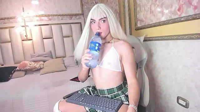 Veronica hottie online show from March 2026 02:23:02 PM