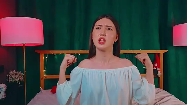 Snapshot of AliceZimmer chatting on February 2026 07:32:02 PM AliceZimmer online show from February 2026 07:32:02 PM