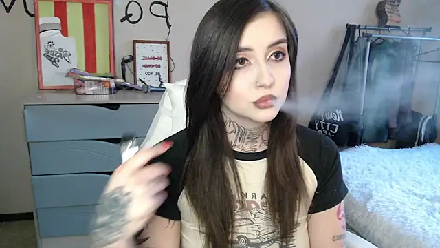 Rin Tozier online show from April 2026 12:57:01 AM