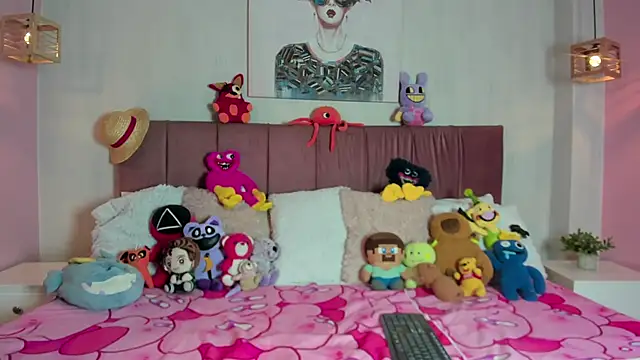 Snapshot of emma_wilder_ chatting on February 2026 08:10:02 PM emma wilder online show from February 2026 08:10:02 PM