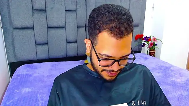 Snapshot of J_black_ chatting on February 2026 09:24:01 PM J black online show from February 2026 09:24:01 PM