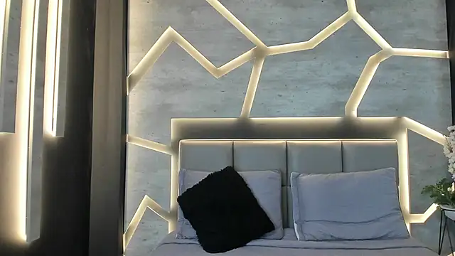 Snapshot of SinLickerr chatting on February 2026 08:09:02 PM SinLickerr online show from February 2026 08:09:02 PM