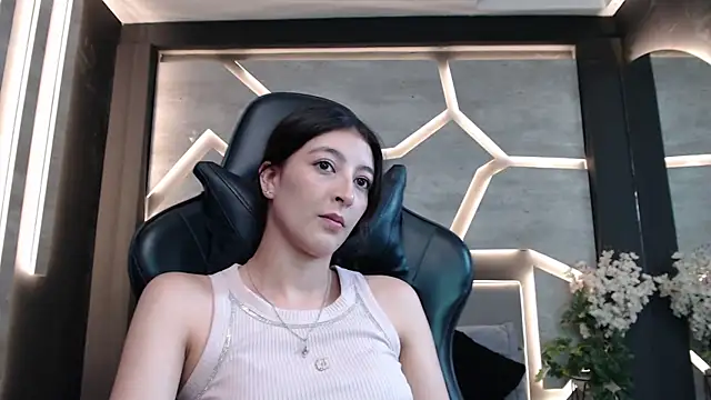 Snapshot of SinLickerr chatting on March 2026 07:43:02 PM SinLickerr online show from March 2026 07:43:02 PM