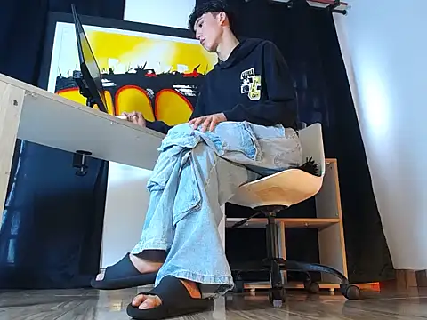 Snapshot of jullian_ricci chatting on February 2026 07:53:02 PM jullian ricci online show from February 2026 07:53:02 PM