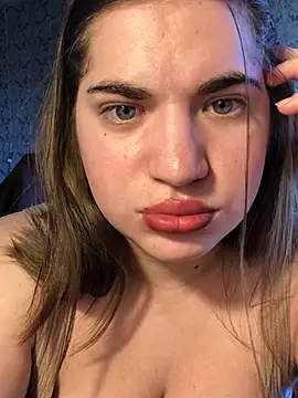 OliviaBlogo online show from March 2026 12:33:02 PM