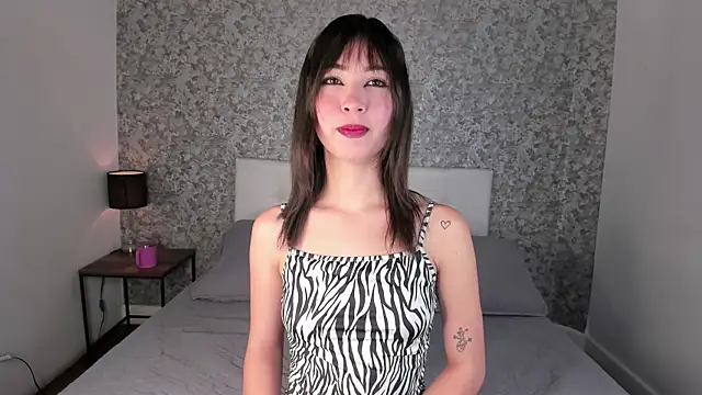 Honey Sweet777  online show from July 2026 07:28:01 PM