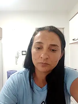 Snapshot of luamel2126 chatting on February 2026 03:35:01 PM luamel2126 online show from February 2026 03:35:01 PM