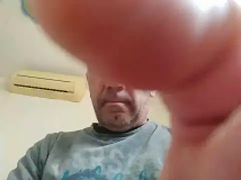 Snapshot of davidgra19788 chatting on April 2026 09:29:02 AM davidgra19788 online show from April 2026 09:29:02 AM