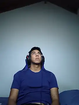 mamichula266 online show from April 2026 05:24:02 PM